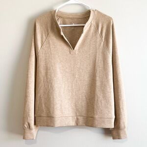 NWT Lou & Grey Scubasoft Split Neck Long Sleeve Top
